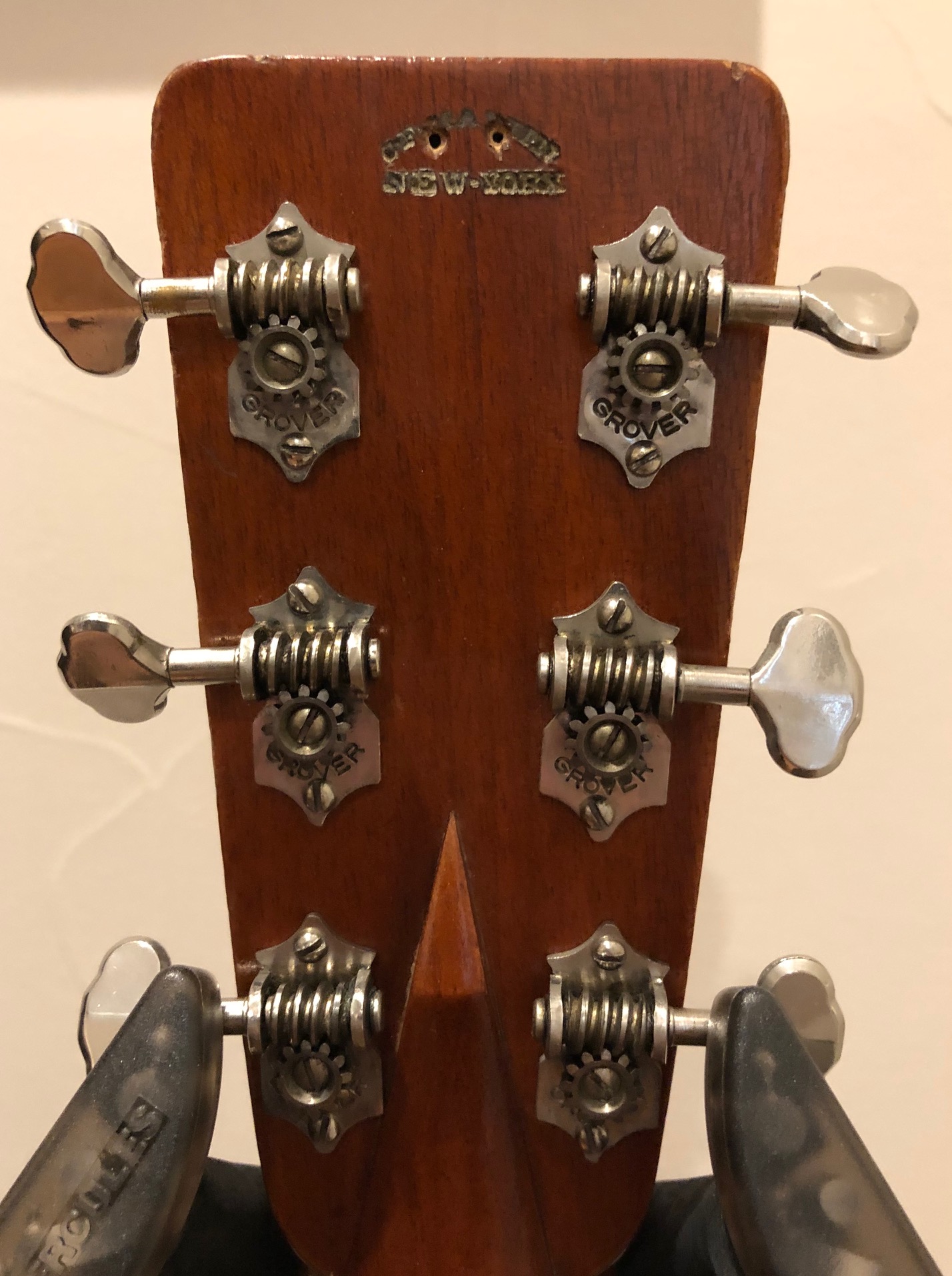 martin guitar serial numbers 2124056